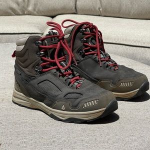 Vasque Kids Waterproof Hiking Boot 🥾